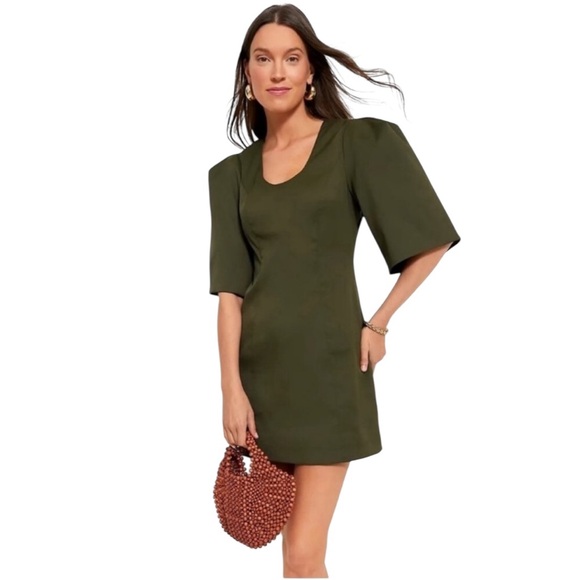 Tuckernuck Dresses & Skirts - NWT Tuckernuck Arielle Olive Green Dress M